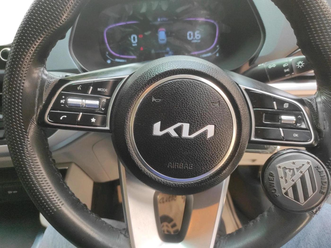 2024 KIA CARENS Premium (O) 1.5 Petrol 7 STR, Petrol, Manual, 34,928 km, interior