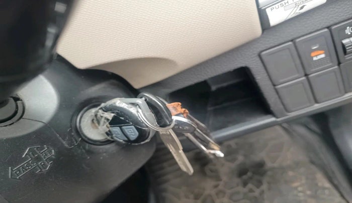 2014 Maruti Wagon R Stingray VXI, Petrol, Manual, 68,775 km, interior