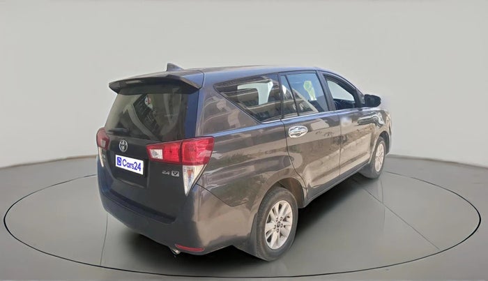 2018 Toyota Innova Crysta 2.4 VX 7 STR, Diesel, Manual, 1,86,467 km, exterior