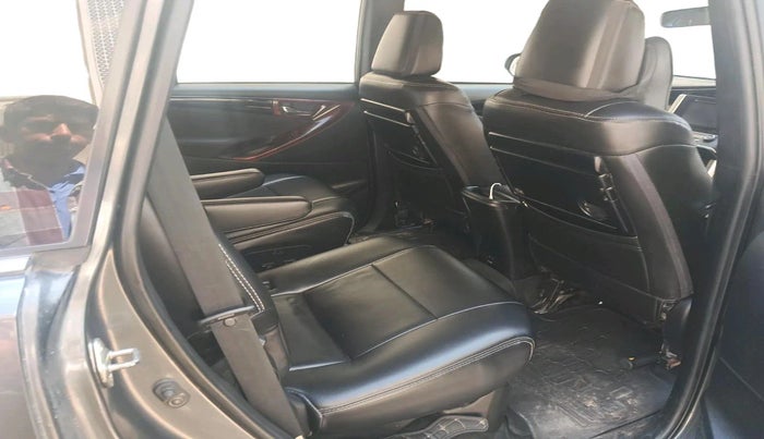 2018 Toyota Innova Crysta 2.4 VX 7 STR, Diesel, Manual, 1,86,467 km, interior