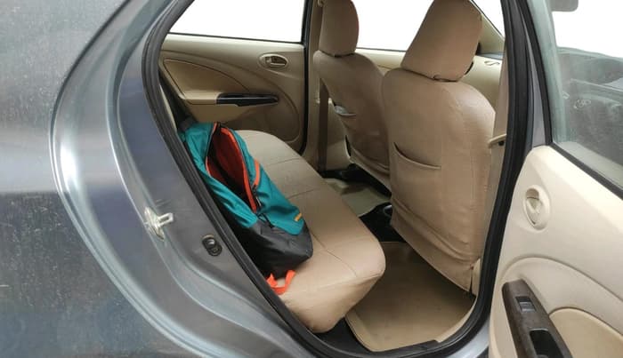 2017 Toyota Etios VXD PLATINUM, Diesel, Manual, 1,36,864 km, interior