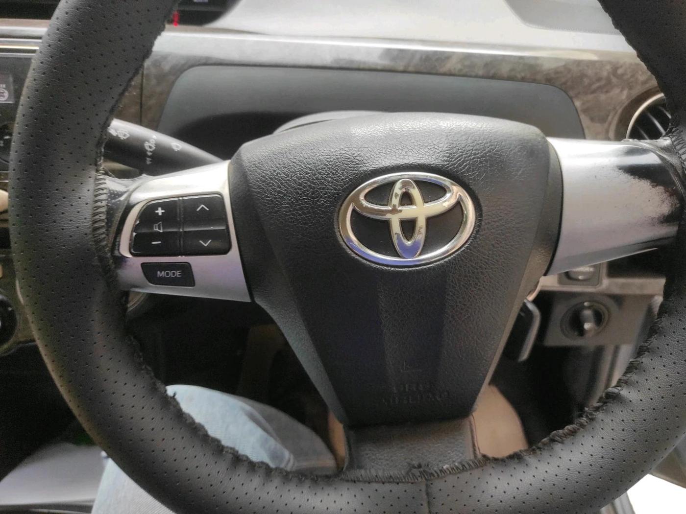 2017 Toyota Etios VXD PLATINUM, Diesel, Manual, 1,36,864 km, interior