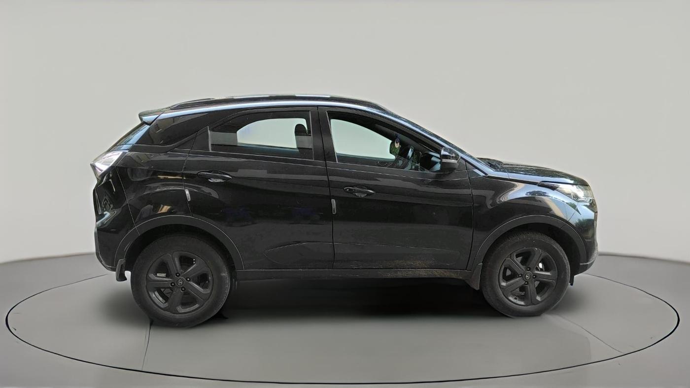 2022 Tata NEXON XZ PLUS (O) PETROL DARK EDITION, Petrol, Manual, 1,01,964 km, exterior