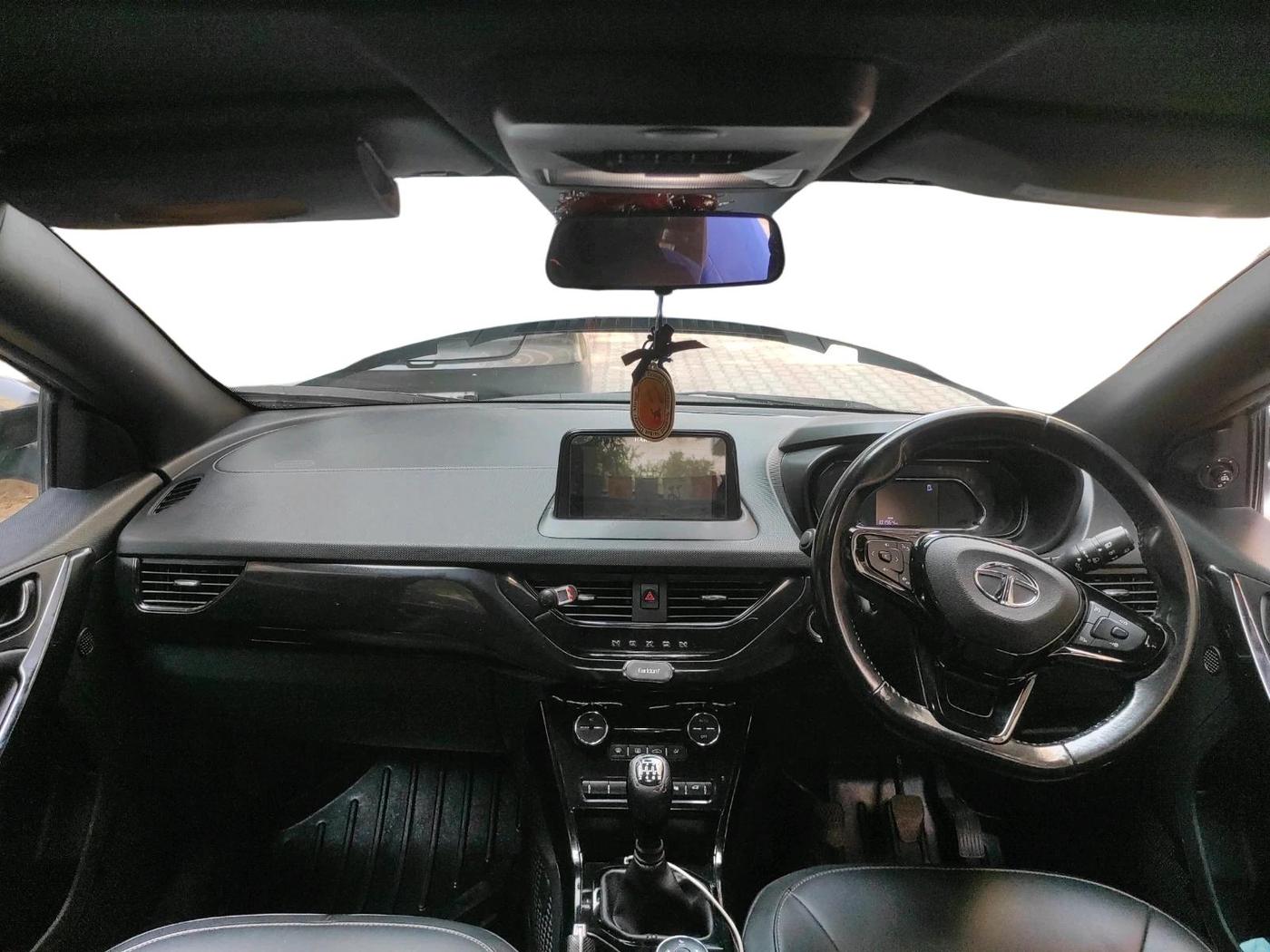 2022 Tata NEXON XZ PLUS (O) PETROL DARK EDITION, Petrol, Manual, 1,01,964 km, interior