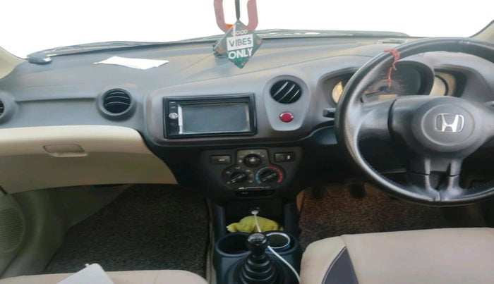 2014 Honda Amaze 1.5L I-DTEC EX, Diesel, Manual, 1,62,589 km, interior