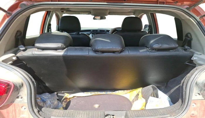 2016 Mahindra Kuv100 K8 5 STR, Petrol, Manual, 1,14,173 km, exterior