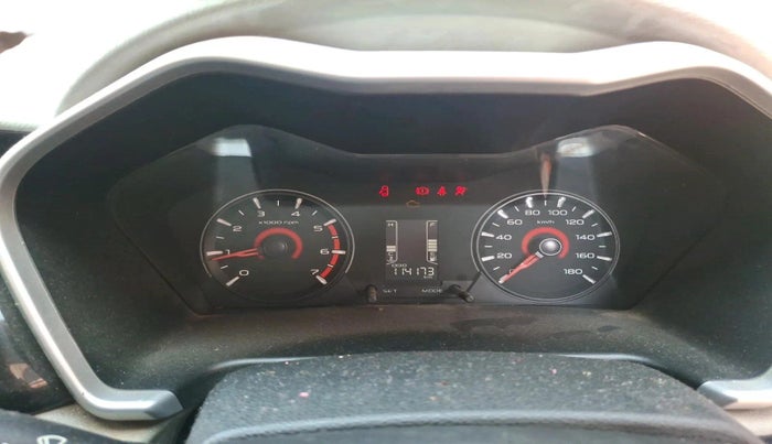 2016 Mahindra Kuv100 K8 5 STR, Petrol, Manual, 1,14,173 km, interior