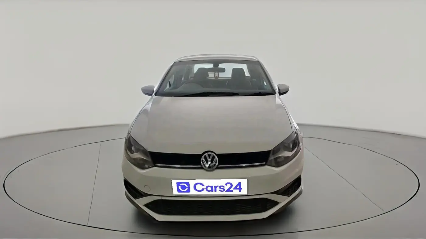 2020 Volkswagen Vento HIGHLINE PETROL AT, Petrol, Automatic, 6,00,000 km, exterior