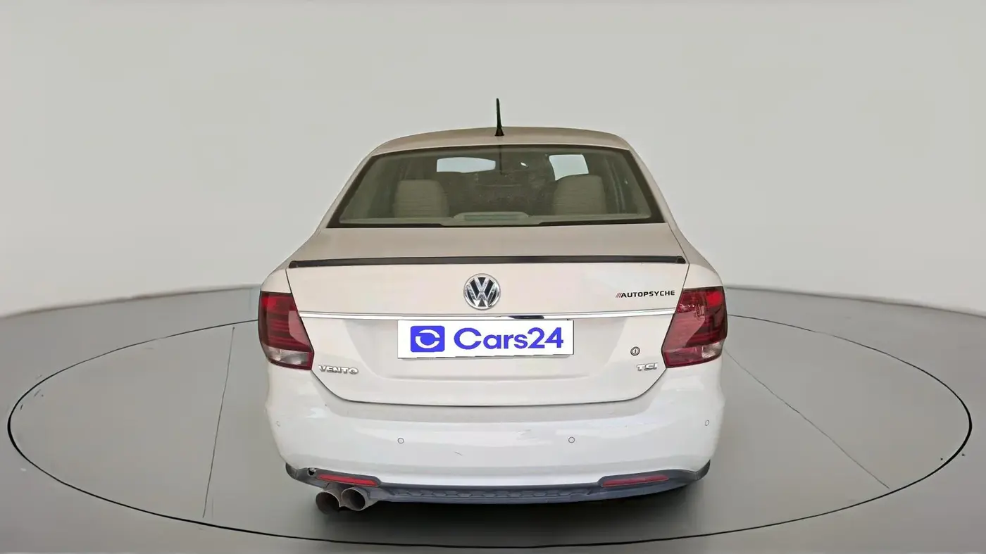 2020 Volkswagen Vento HIGHLINE PETROL AT, Petrol, Automatic, 6,00,000 km, exterior