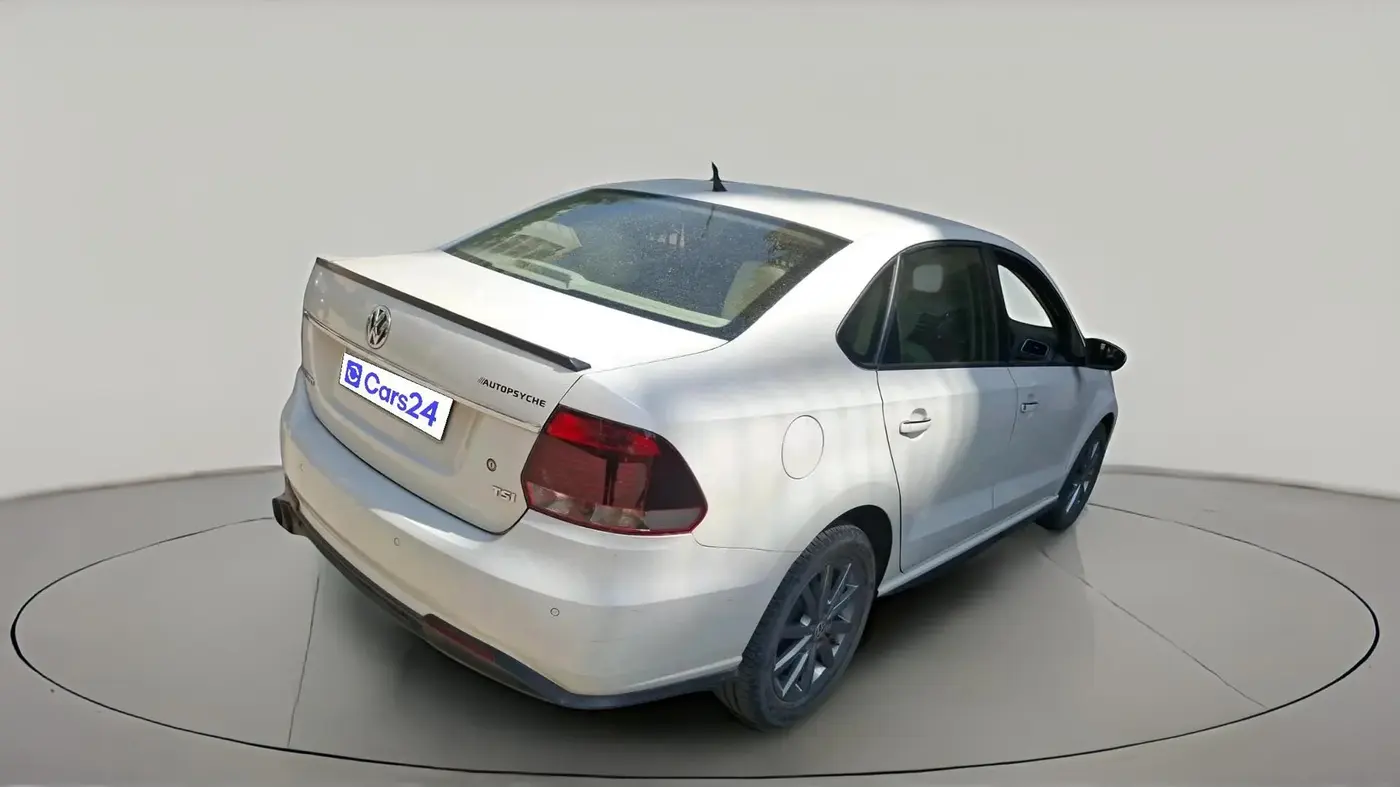 2020 Volkswagen Vento HIGHLINE PETROL AT, Petrol, Automatic, 6,00,000 km, exterior