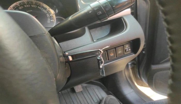 2014 Maruti Swift ZDI, Diesel, Manual, 1,00,514 km, interior