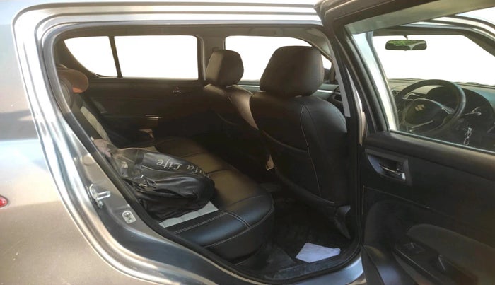2014 Maruti Swift ZDI, Diesel, Manual, 1,00,514 km, interior