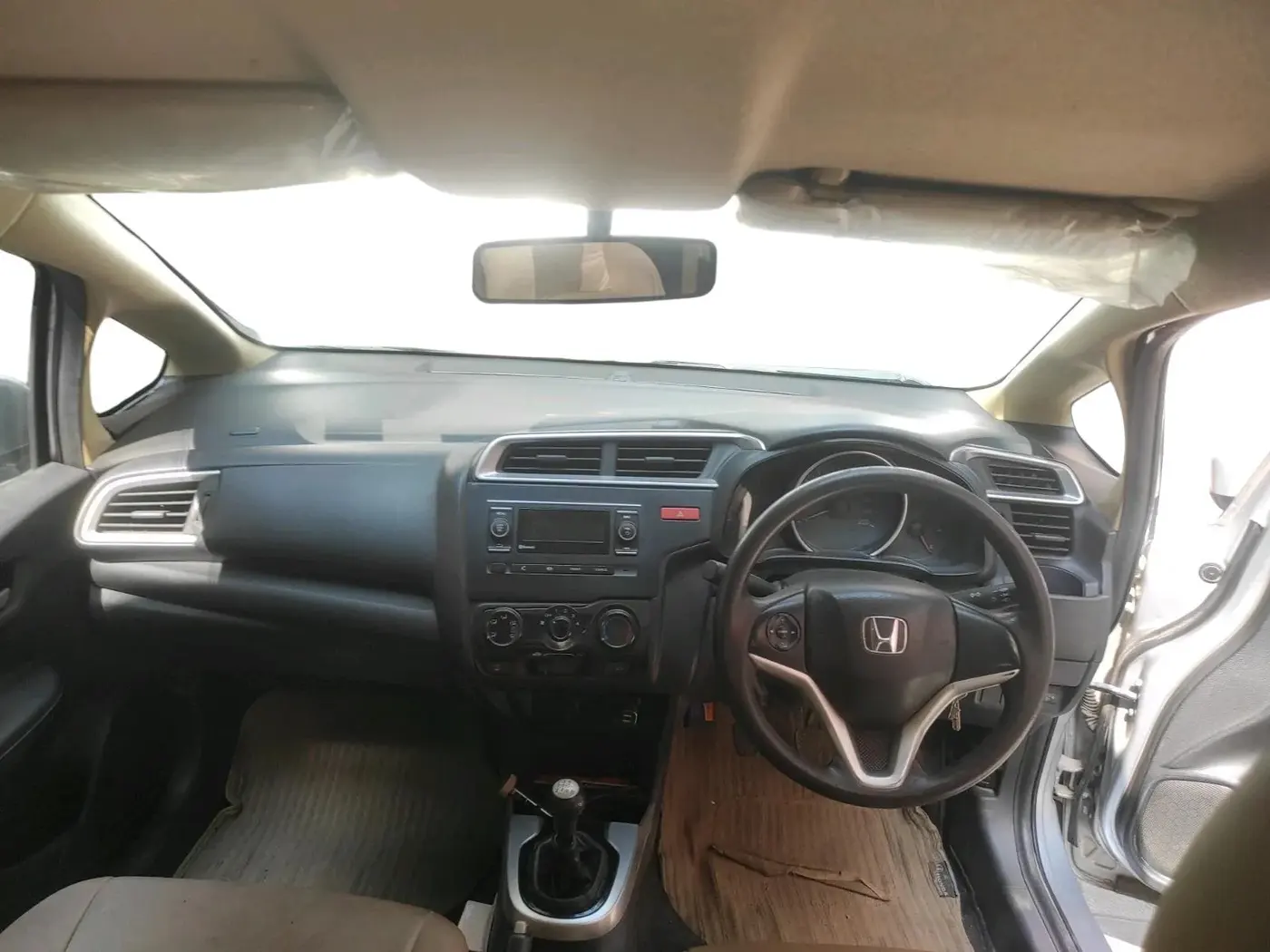 2016 Honda Jazz 1.5L I-DTEC S, Diesel, Manual, 44,099 km, interior