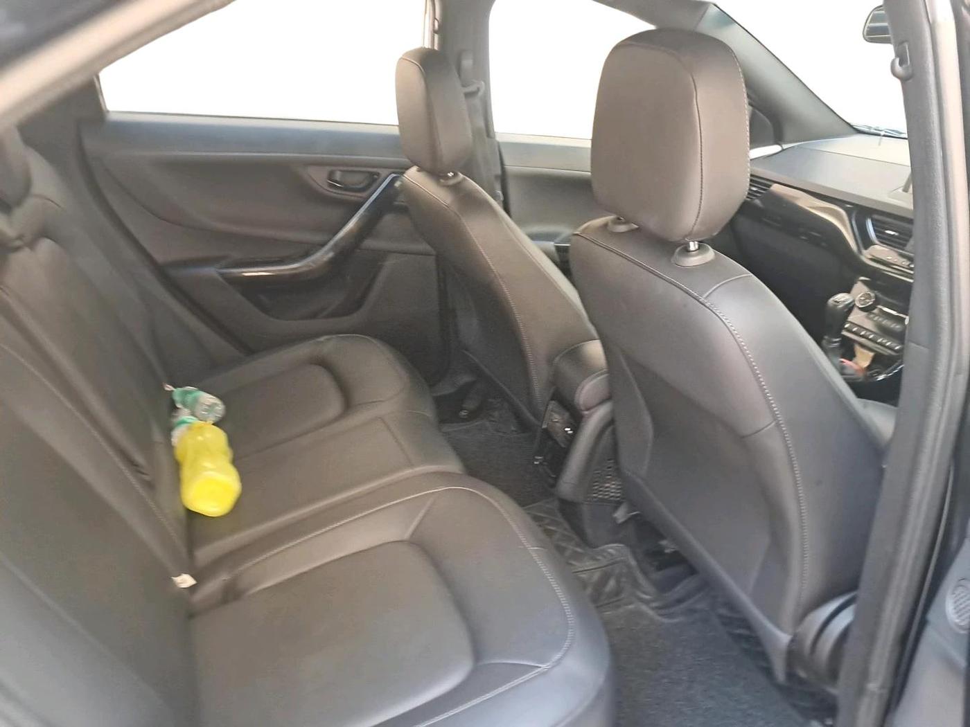 2022 Tata NEXON XZ PLUS (HS) PETROL DARK EDITION, Petrol, Manual, 70,638 km, interior