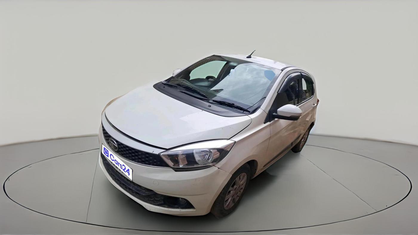 2017 Tata Tiago XZ PETROL, Petrol, Manual, 1,69,176 km, exterior