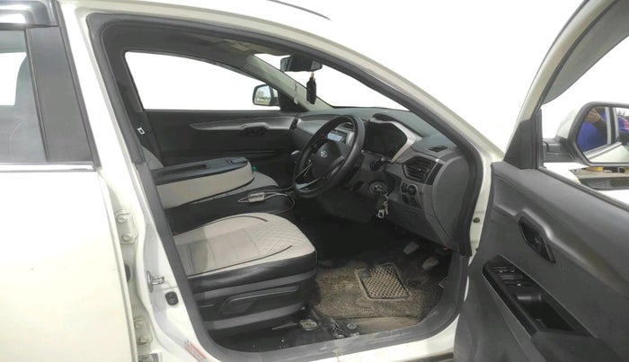 2019 Mahindra KUV 100 NXT K6+ P 6 STR, Petrol, Manual, 61,327 km, interior