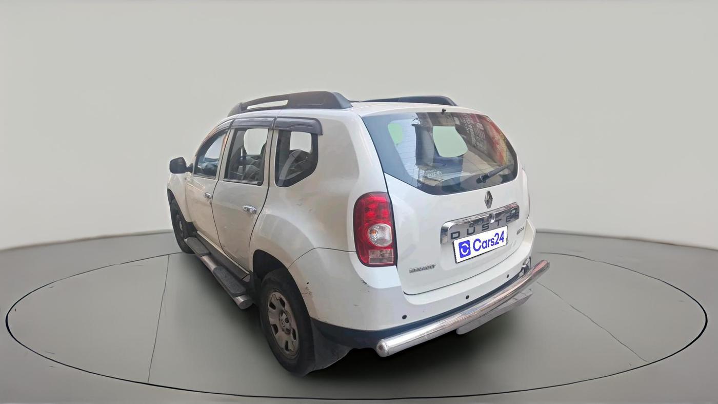 2015 Renault Duster 85 PS RXL DIESEL, Diesel, Manual, 1,73,886 km, exterior