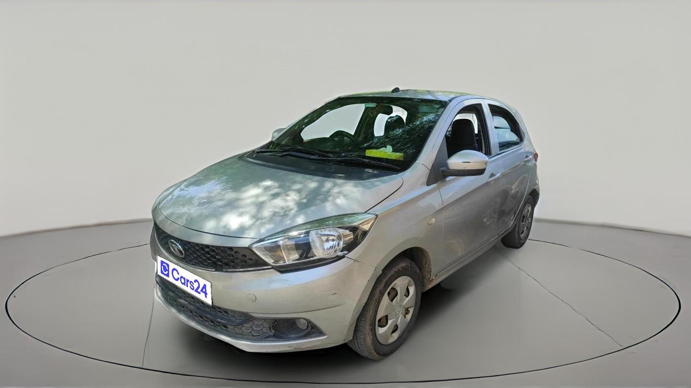 2018 Tata Tiago XT PETROL, Petrol, Manual, 1,32,414 km, exterior
