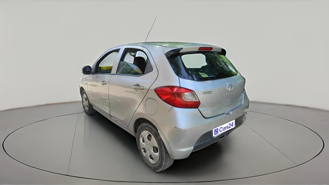 2018 Tata Tiago XT PETROL, Petrol, Manual, 1,32,414 km, exterior
