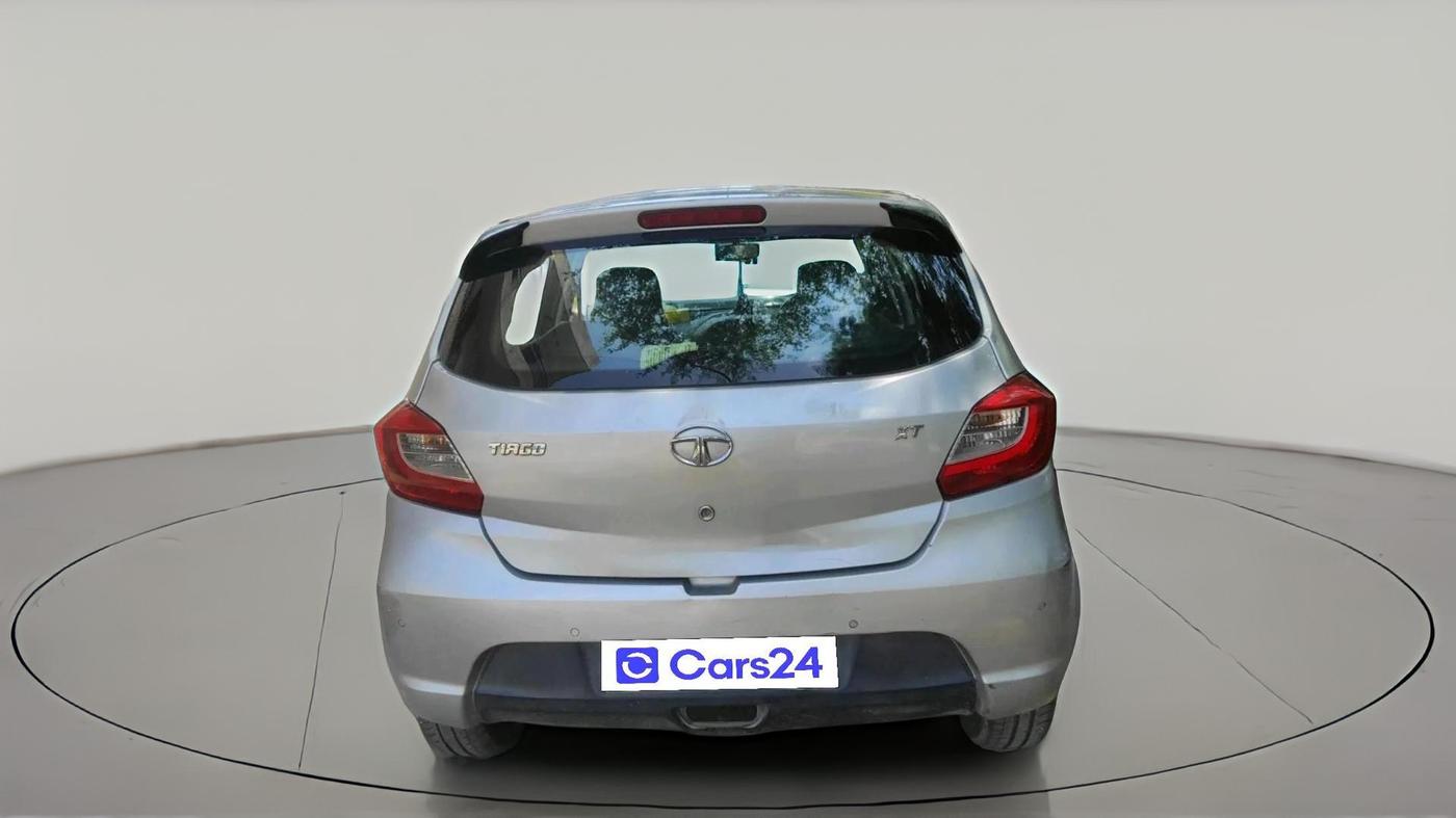 2018 Tata Tiago XT PETROL, Petrol, Manual, 1,32,414 km, exterior