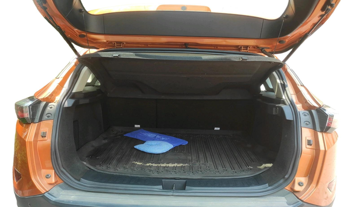 2019 Tata Harrier XZ 2.0L, Diesel, Manual, 61,184 km, exterior
