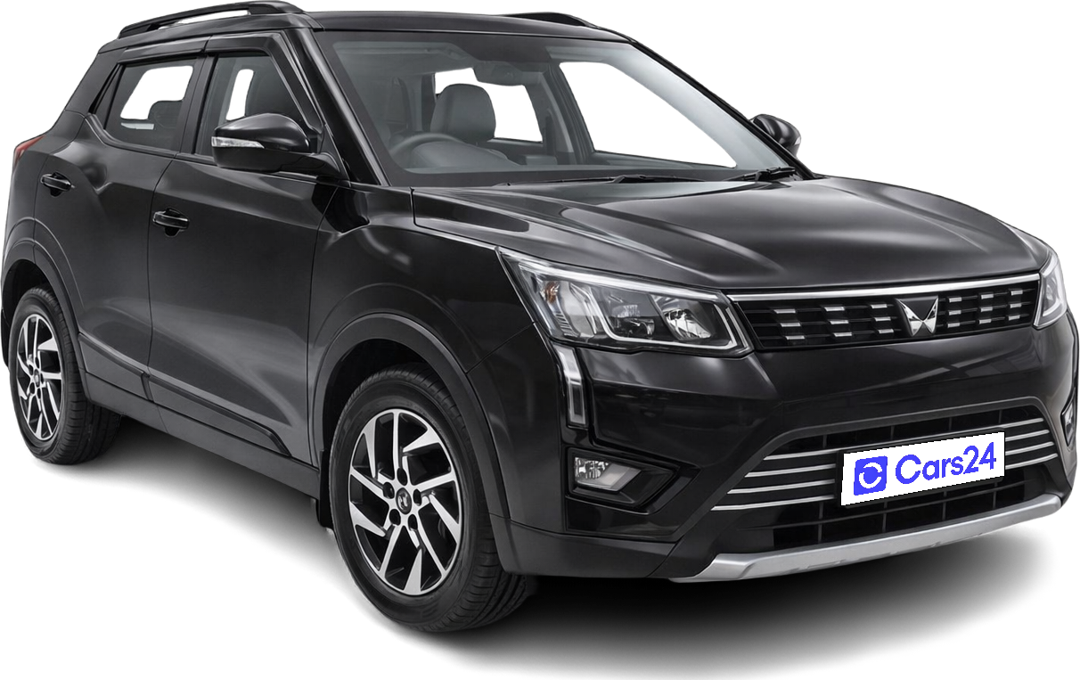 2024 Mahindra XUV300 - SUV - Petrol - Manual - ₹10.55 lakh