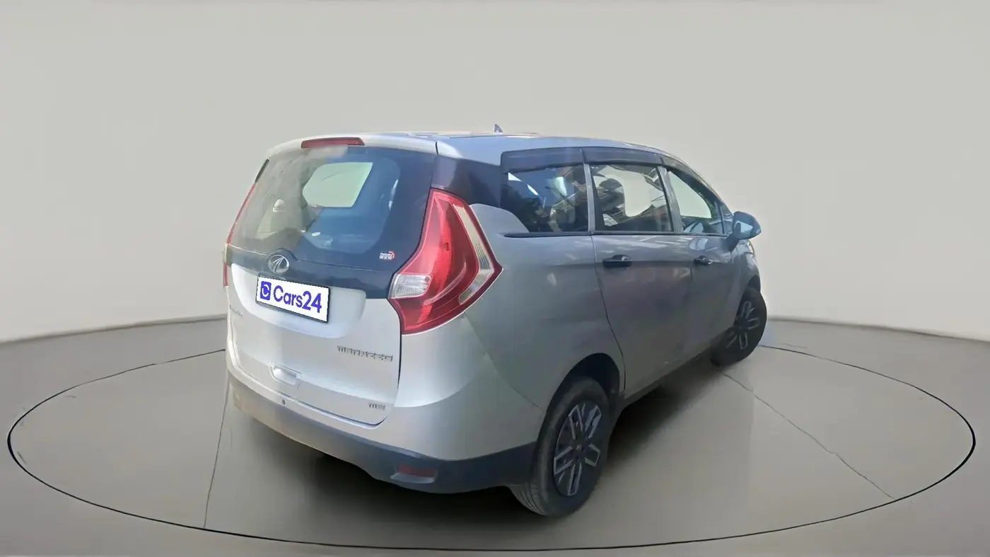 2018 Mahindra MARAZZO M2 7STR, Diesel, Manual, 93,031 km, exterior