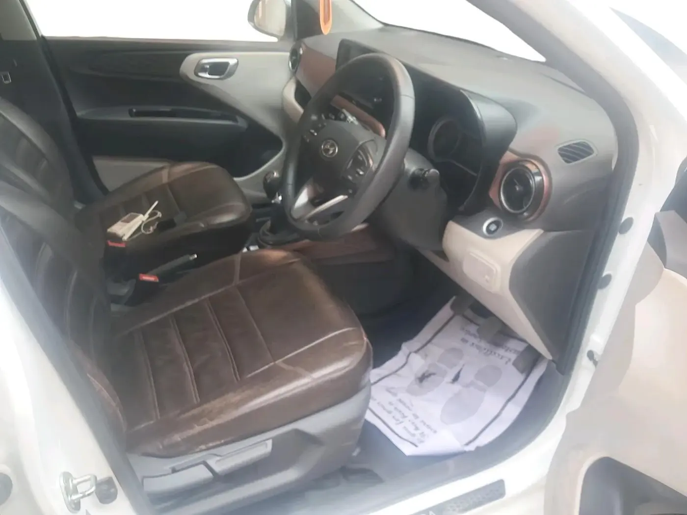 2020 Hyundai AURA SX 1.2 (O), Petrol, Manual, 39,775 km, interior