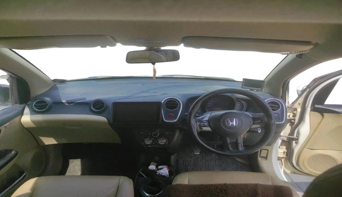 2014 Honda Mobilio 1.5L I-DTEC V, Diesel, Manual, 1,28,533 km, interior