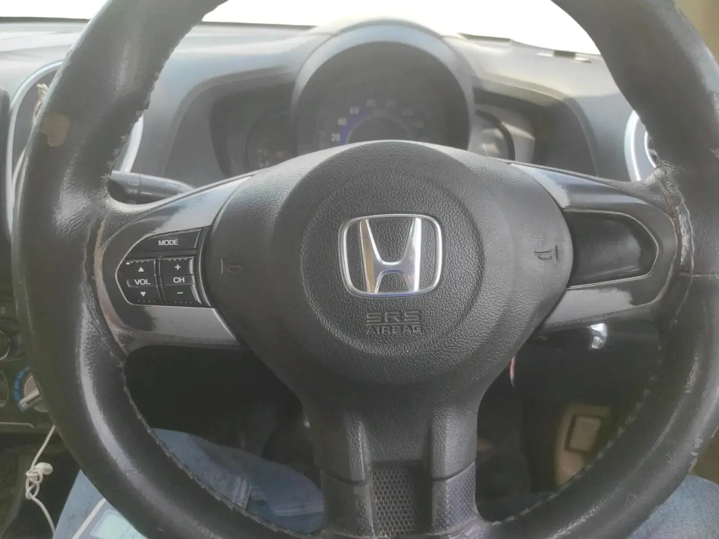 2014 Honda Mobilio 1.5L I-DTEC V, Diesel, Manual, 1,28,533 km, interior