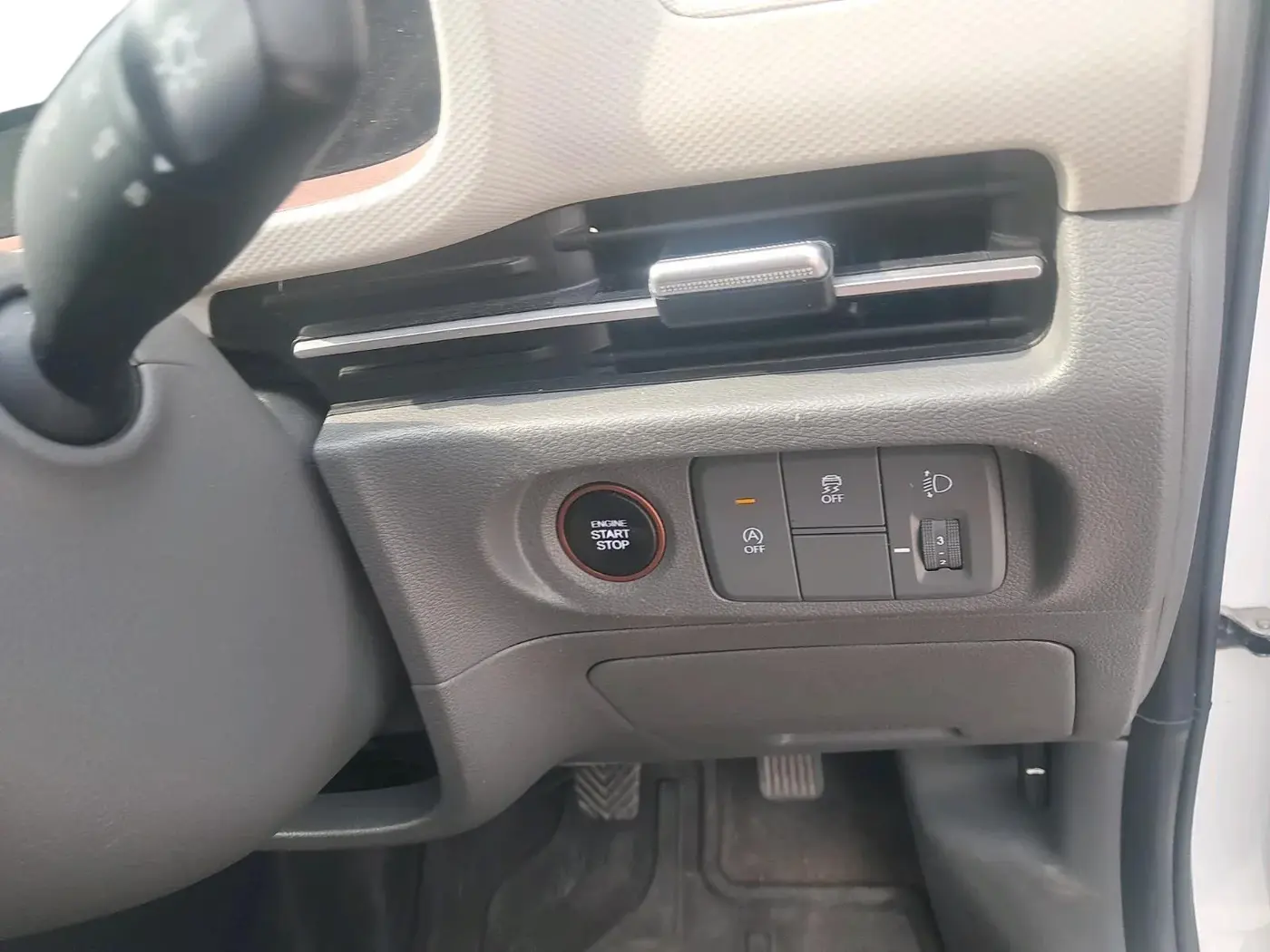 2024 Hyundai Creta SX TECH 1.5 PETROL, Petrol, Manual, 18,994 km, interior