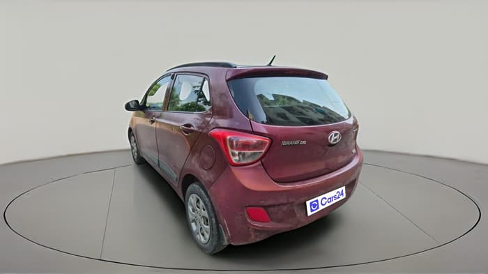 2015 Hyundai Grand i10 SPORTZ 1.2 KAPPA VTVT, Petrol, Manual, 1,22,631 km, exterior