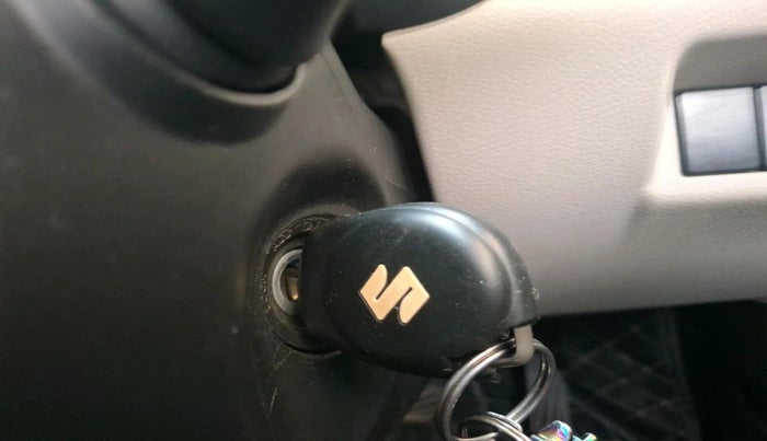 2019 Maruti New Wagon-R VXI 1.0 AMT, Petrol, Automatic, 30,546 km, interior