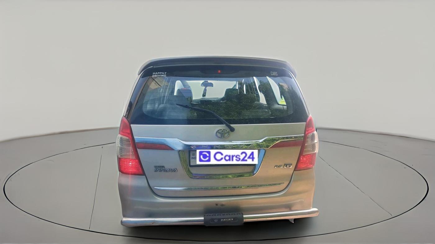 2012 Toyota Innova 2.5 GX 8 STR, Diesel, Manual, 1,31,103 km, exterior