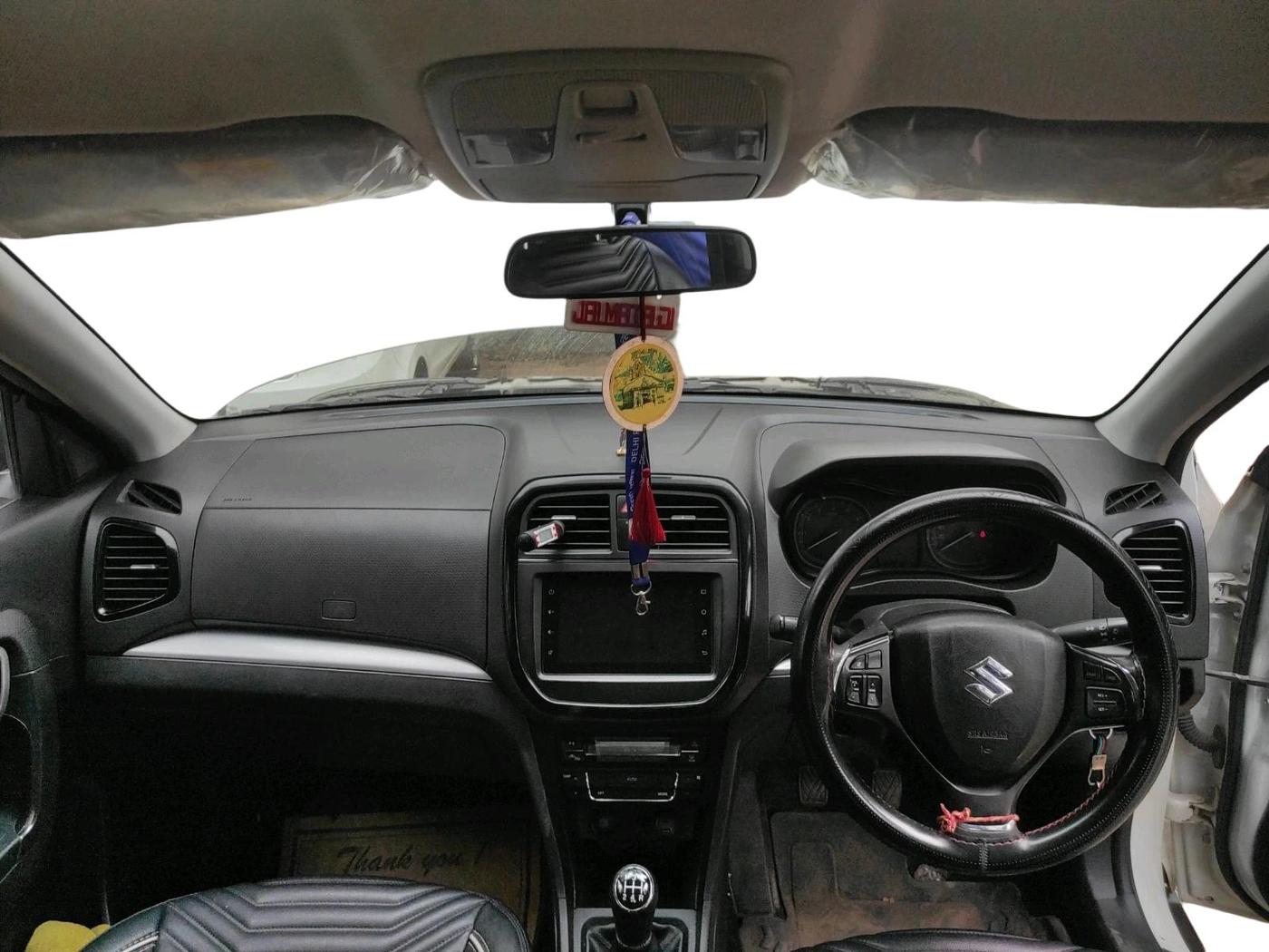 2021 Maruti Vitara Brezza ZXI, Petrol, Manual, 72,561 km, interior