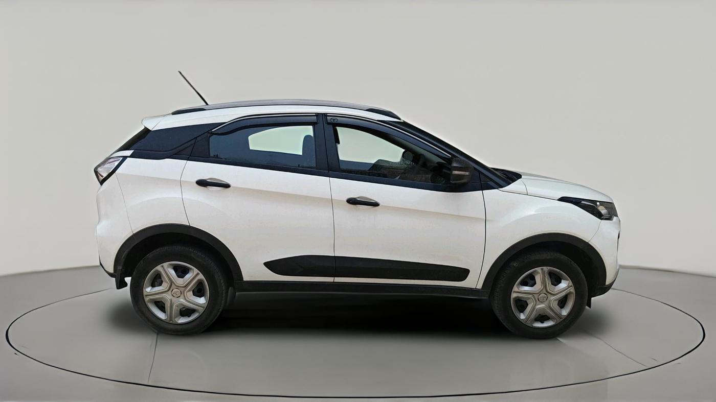 2022 Tata NEXON XMA PETROL, Petrol, Automatic, 85,987 km, exterior
