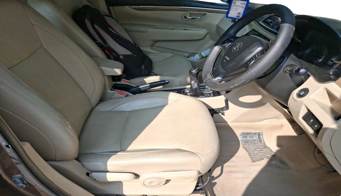 2018 Maruti Ciaz ALPHA 1.5 SHVS PETROL, Petrol, Manual, 1,00,738 km, interior