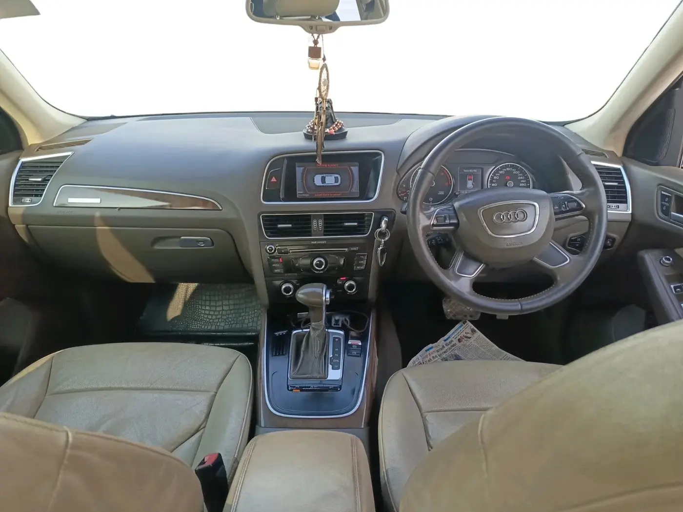 2014 Audi Q5 30 TDI PREMIUM, Diesel, Automatic, 1,13,110 km, interior