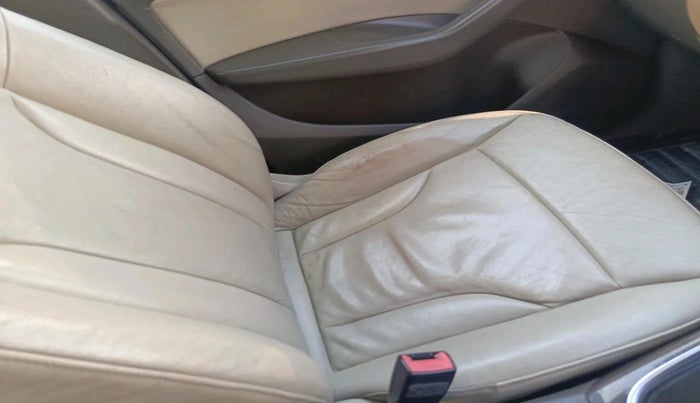 2014 Audi Q5 30 TDI PREMIUM, Diesel, Automatic, 1,13,110 km, interior