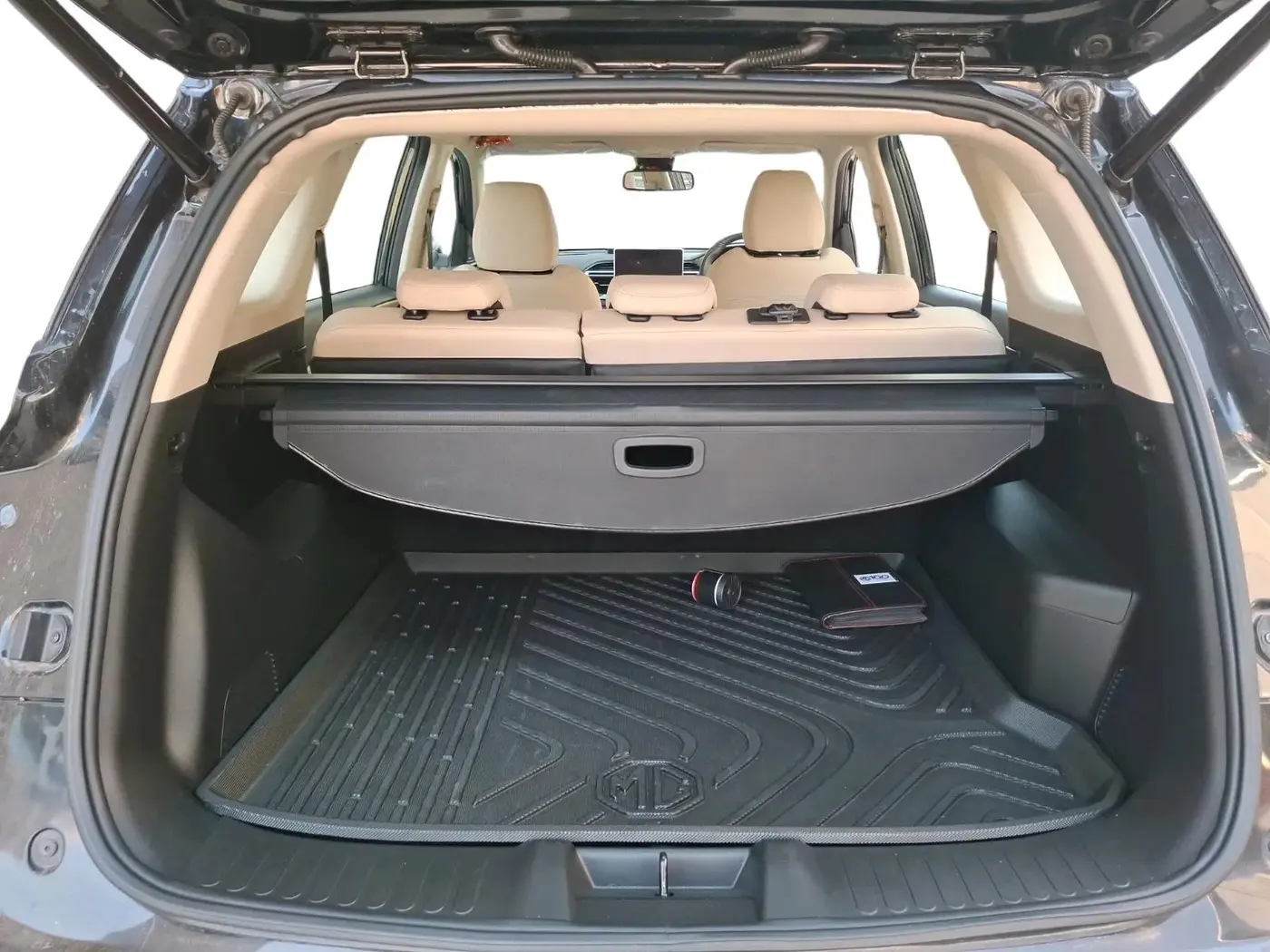 2024 MG HECTOR SHARP PRO 1.5 PETROL TURBO CVT PETROL, Petrol, Automatic, 24,127 km, exterior