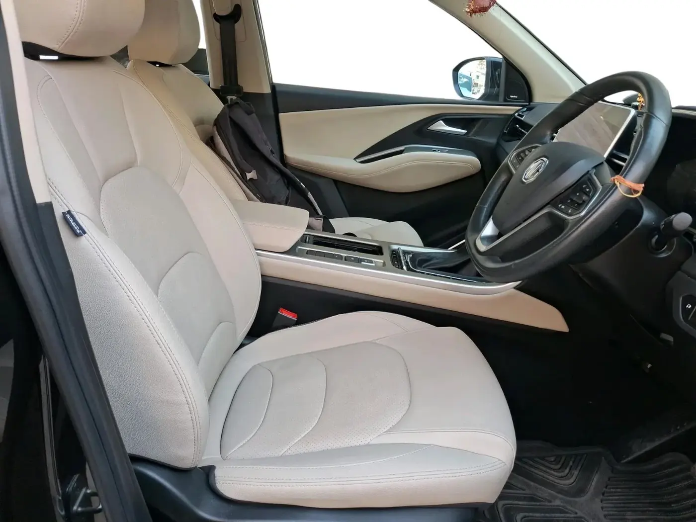 2024 MG HECTOR SHARP PRO 1.5 PETROL TURBO CVT PETROL, Petrol, Automatic, 24,127 km, interior