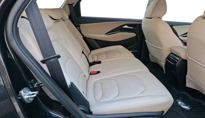 2024 MG HECTOR SHARP PRO 1.5 PETROL TURBO CVT PETROL, Petrol, Automatic, 24,127 km, interior