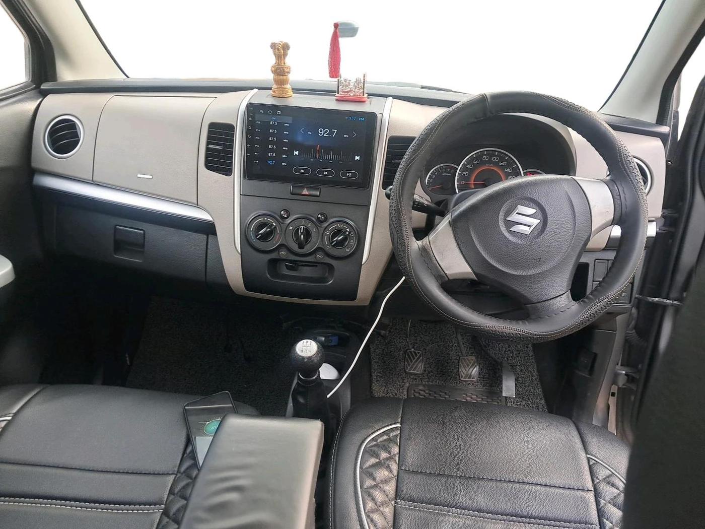 2016 Maruti Wagon R 1.0 VXI, Petrol, Manual, 1,62,175 km, interior