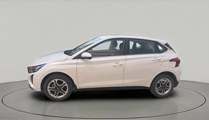 2024 Hyundai NEW I20 SPORTZ 1.2 IVT, Petrol, Automatic, 6,765 km, exterior
