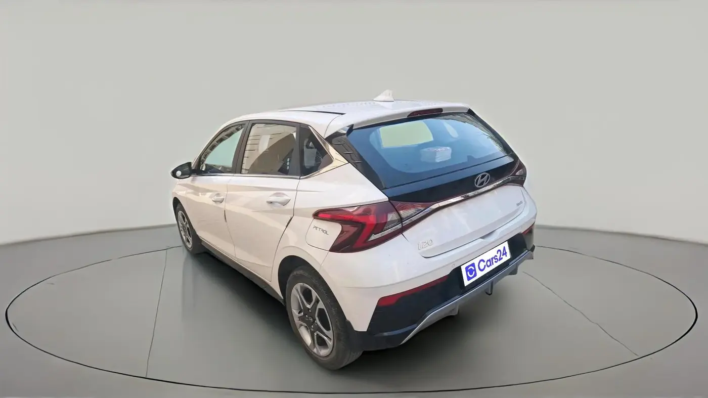 2024 Hyundai NEW I20 SPORTZ 1.2 IVT, Petrol, Automatic, 6,765 km, exterior
