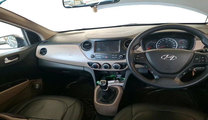 2017 Hyundai Grand i10 SPORTZ 1.2 KAPPA VTVT, Petrol, Manual, 99,552 km, interior