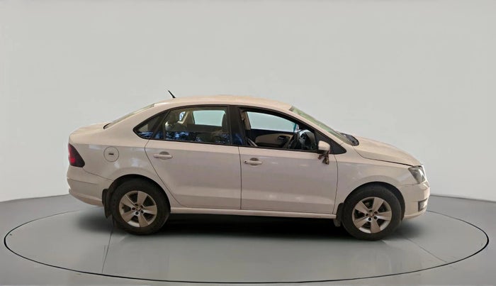 2019 Skoda Rapid AMBITION 1.6 MPI MT, Petrol, Manual, 1,00,106 km, exterior