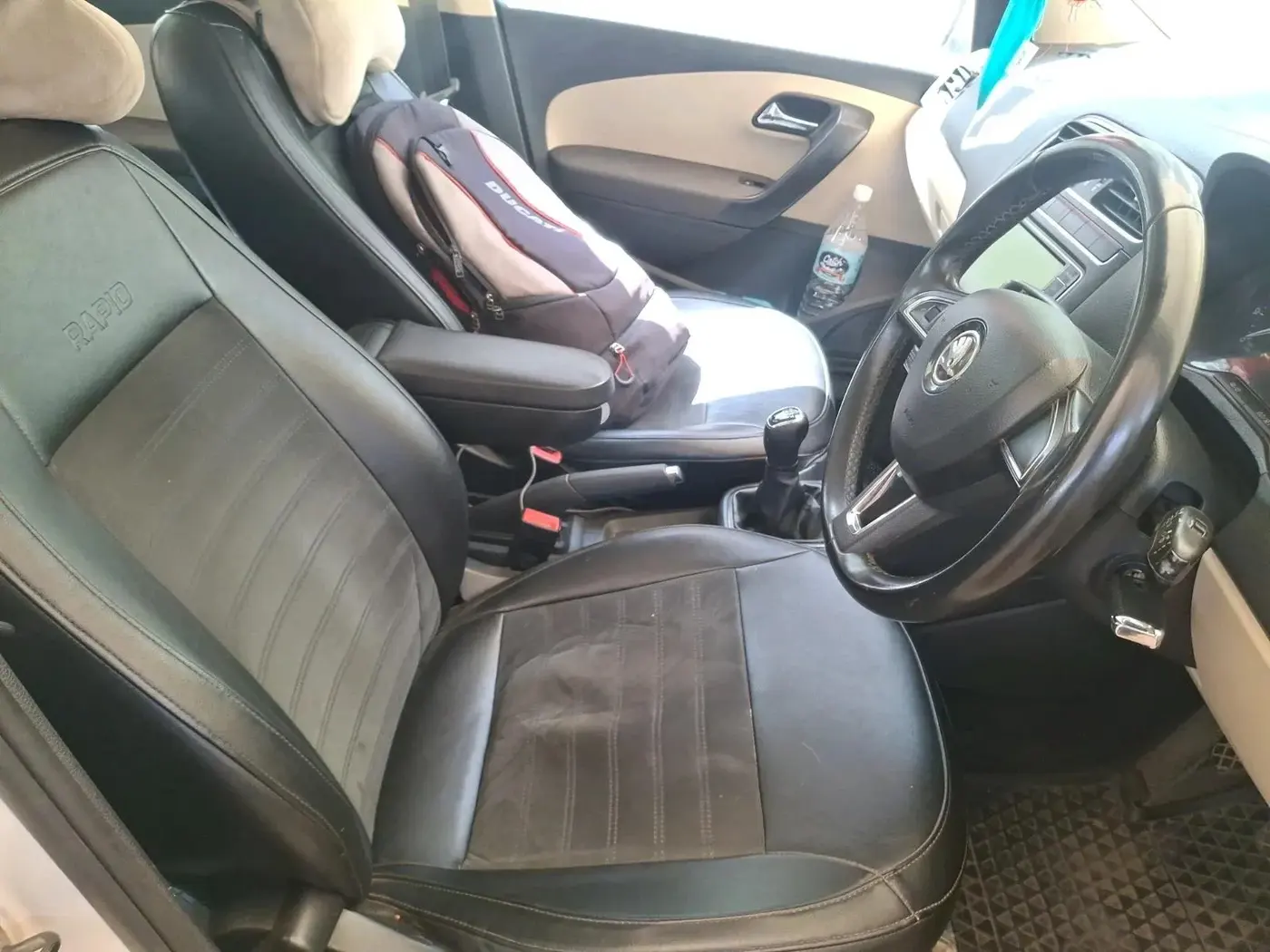2019 Skoda Rapid AMBITION 1.6 MPI MT, Petrol, Manual, 1,00,106 km, interior