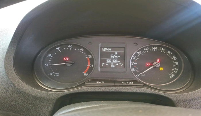 2019 Skoda Rapid AMBITION 1.6 MPI MT, Petrol, Manual, 1,00,106 km, interior