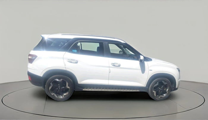 2022 Hyundai ALCAZAR PLATINUM(O) 7STR 2.0 AT, Petrol, Automatic, 20,452 km, exterior